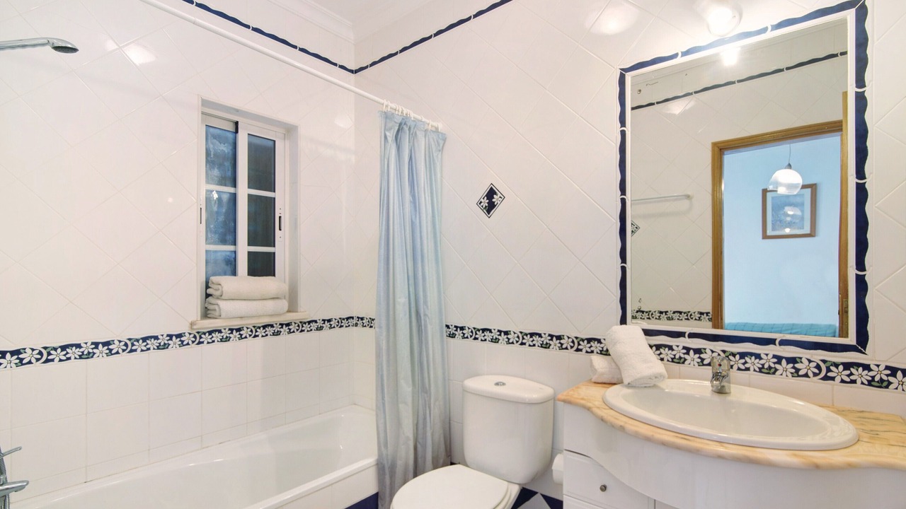 Photo of Bathroom in Altura