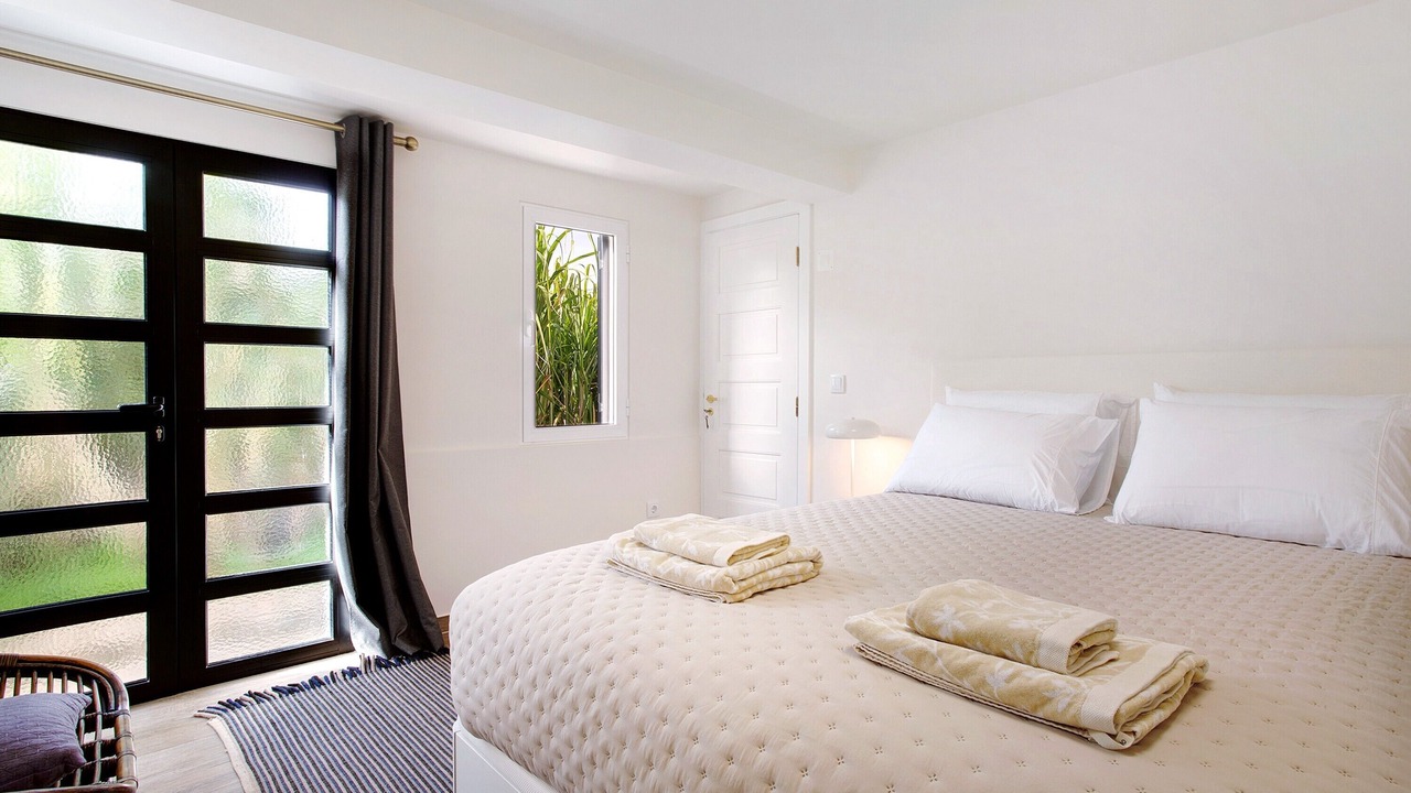 Photo of Bedroom in Canhas