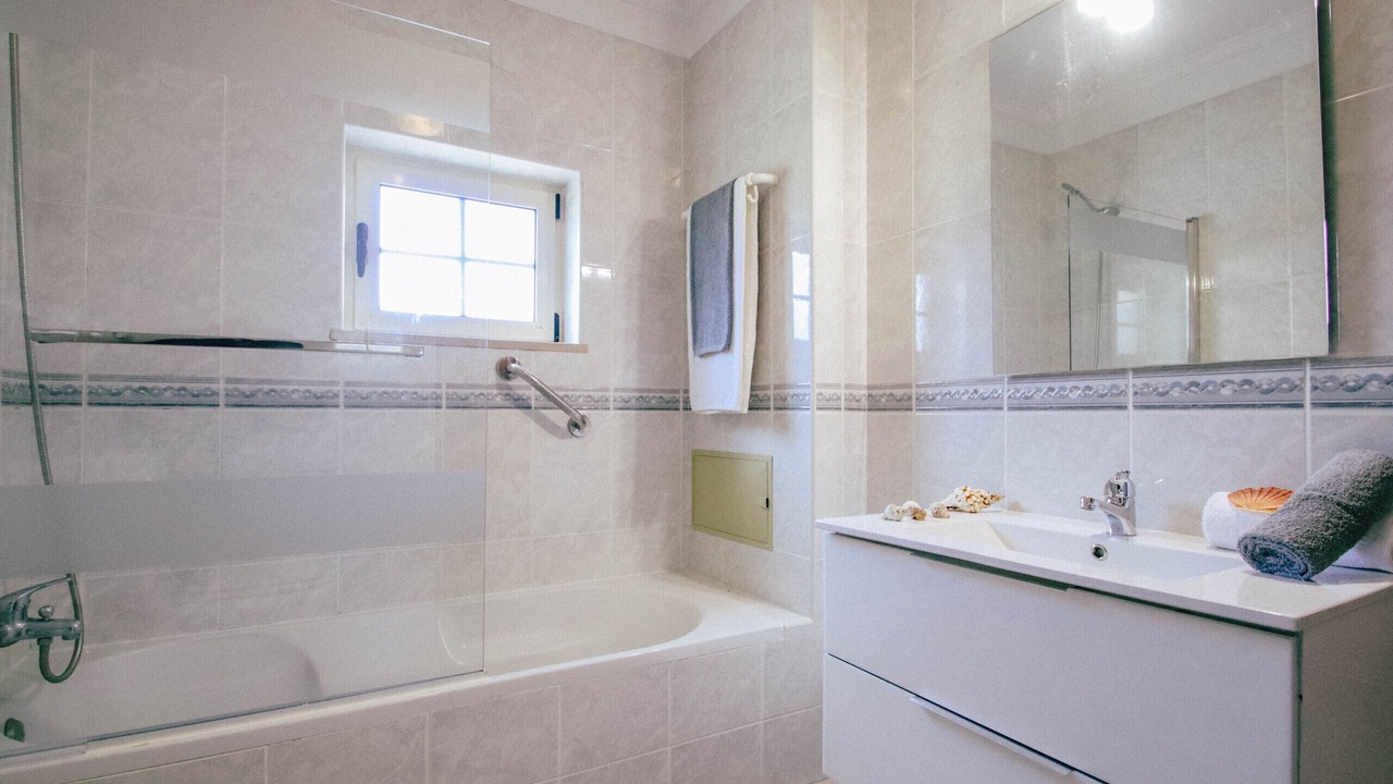 Photo of Bathroom in Albufeira