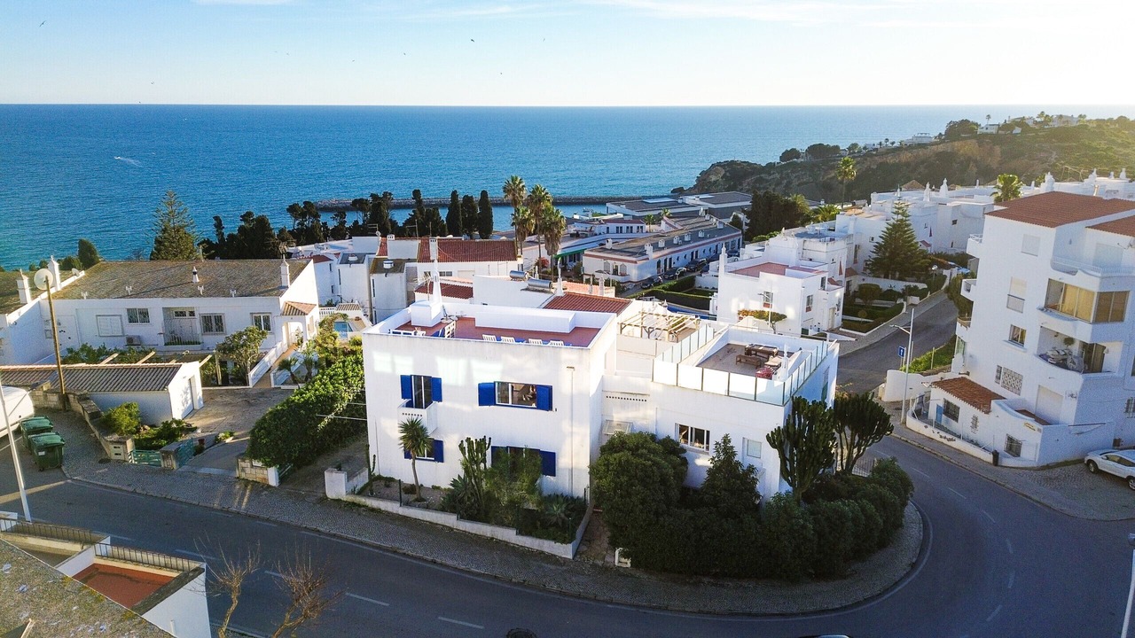 Photo of Outdoor in Calicos
