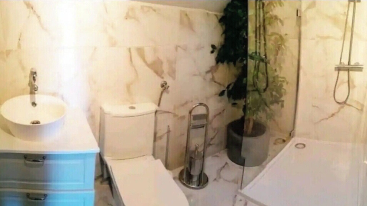 Photo of Bathroom in Mouraria