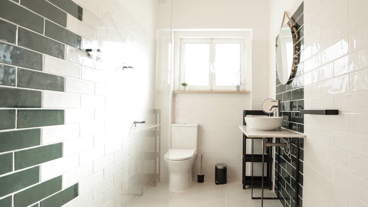 Photo of Bathroom in Trafaria