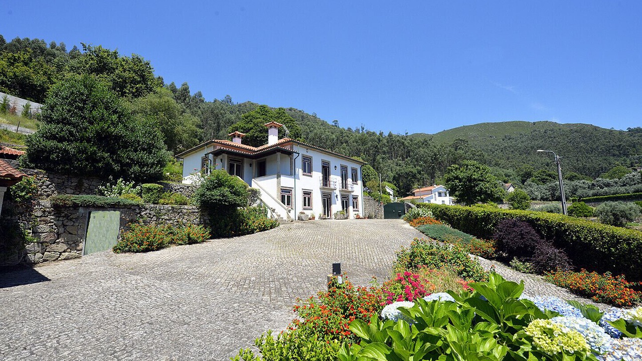 Photo of Outdoor in Cossourado