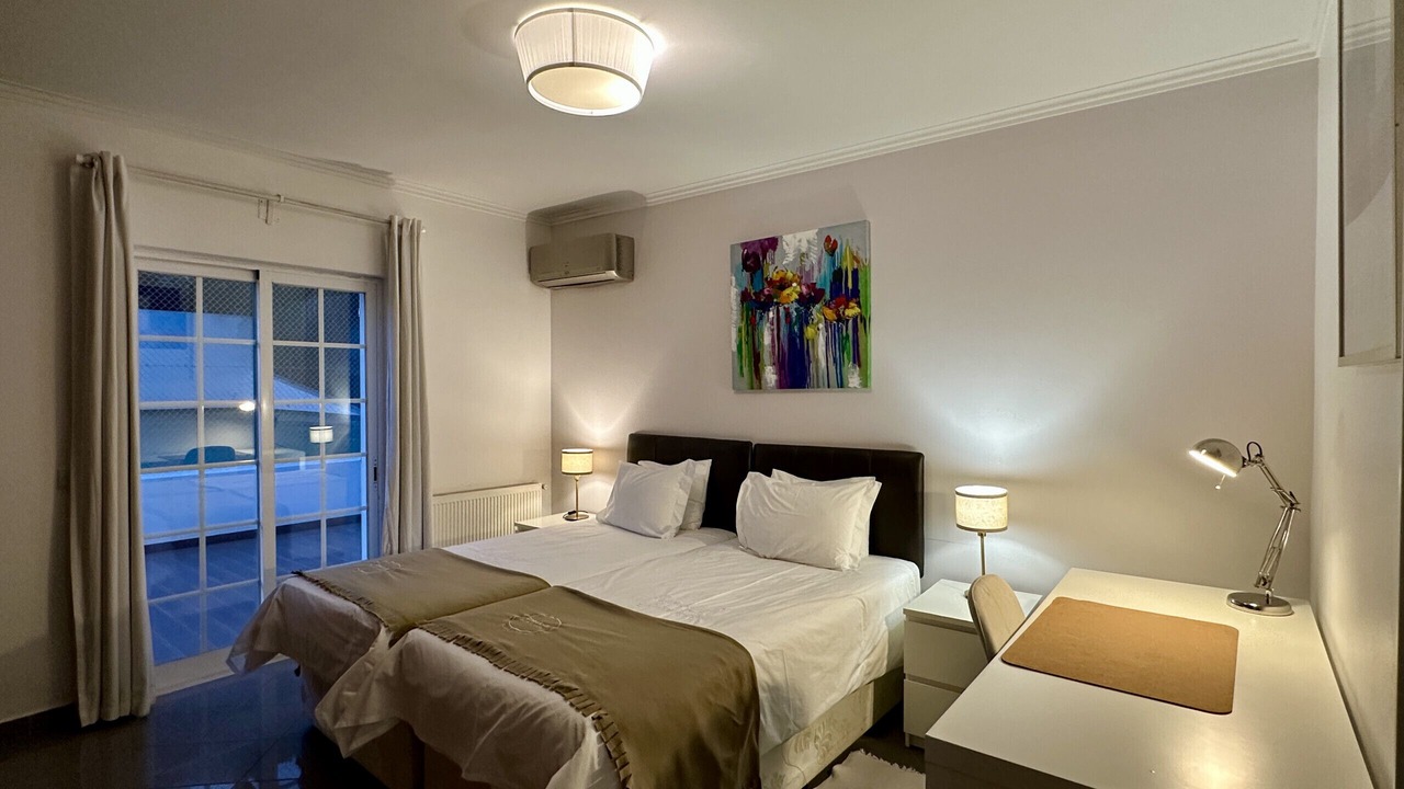Photo of Bedroom in Quarteira