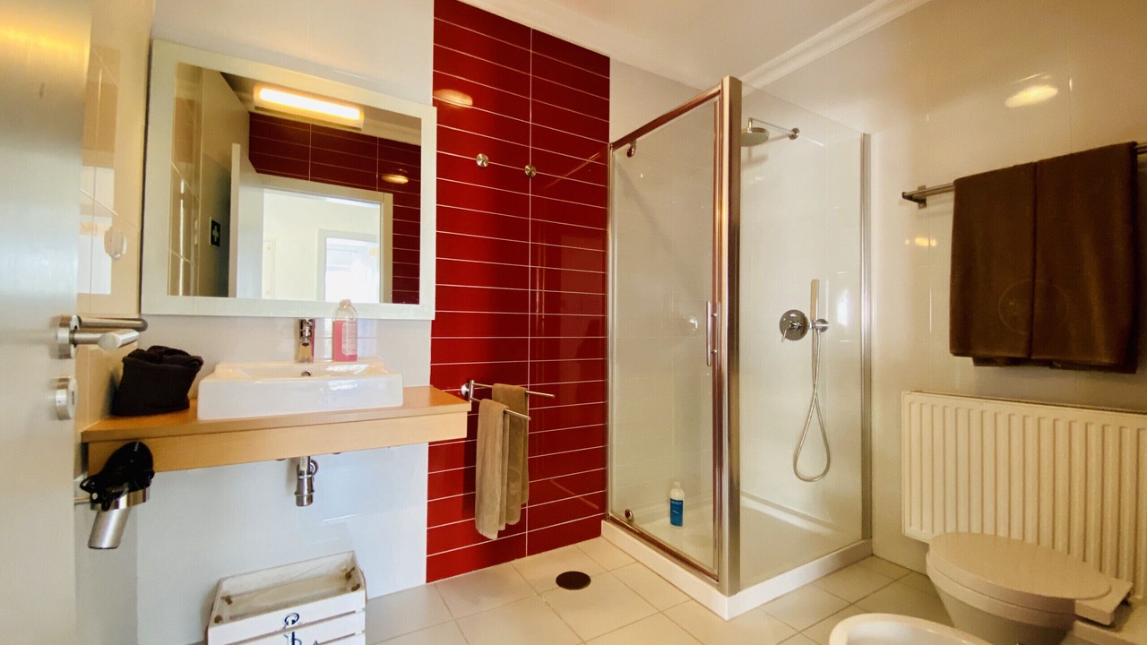 Photo of Bathroom in Quarteira