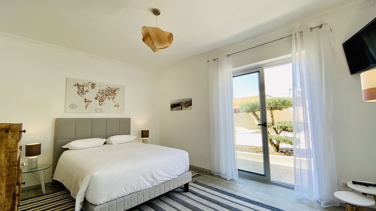Photo of Bedroom in Quarteira