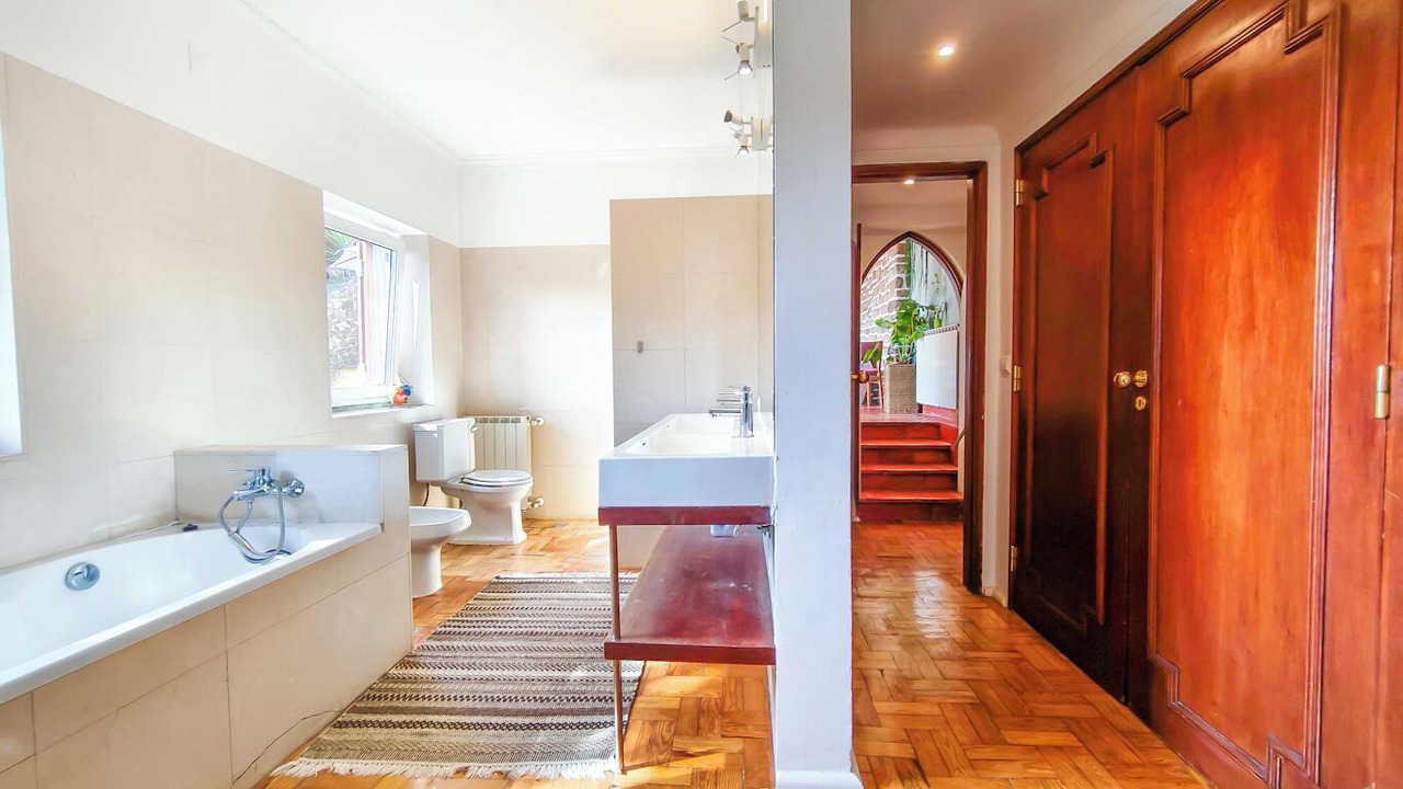 Photo of Bathroom in Estoril