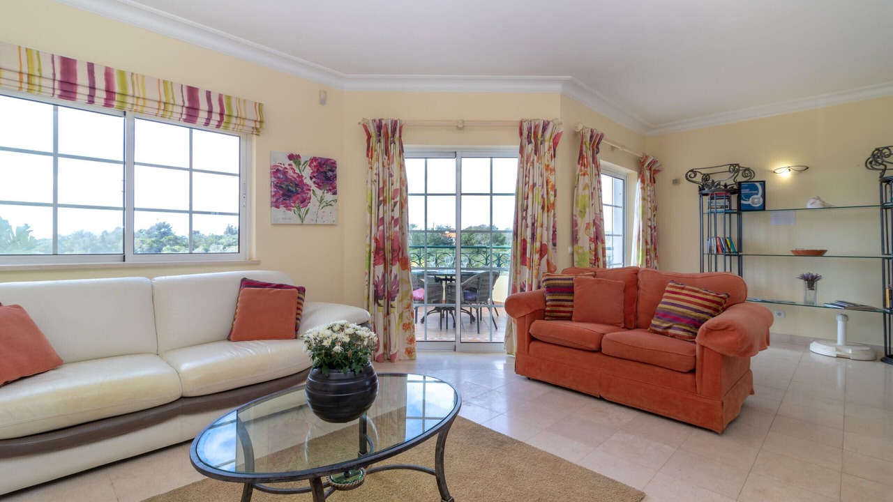Photo of Livingroom in Estombar