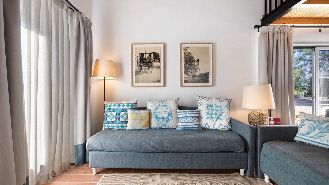 Photo of Livingroom in Donalda