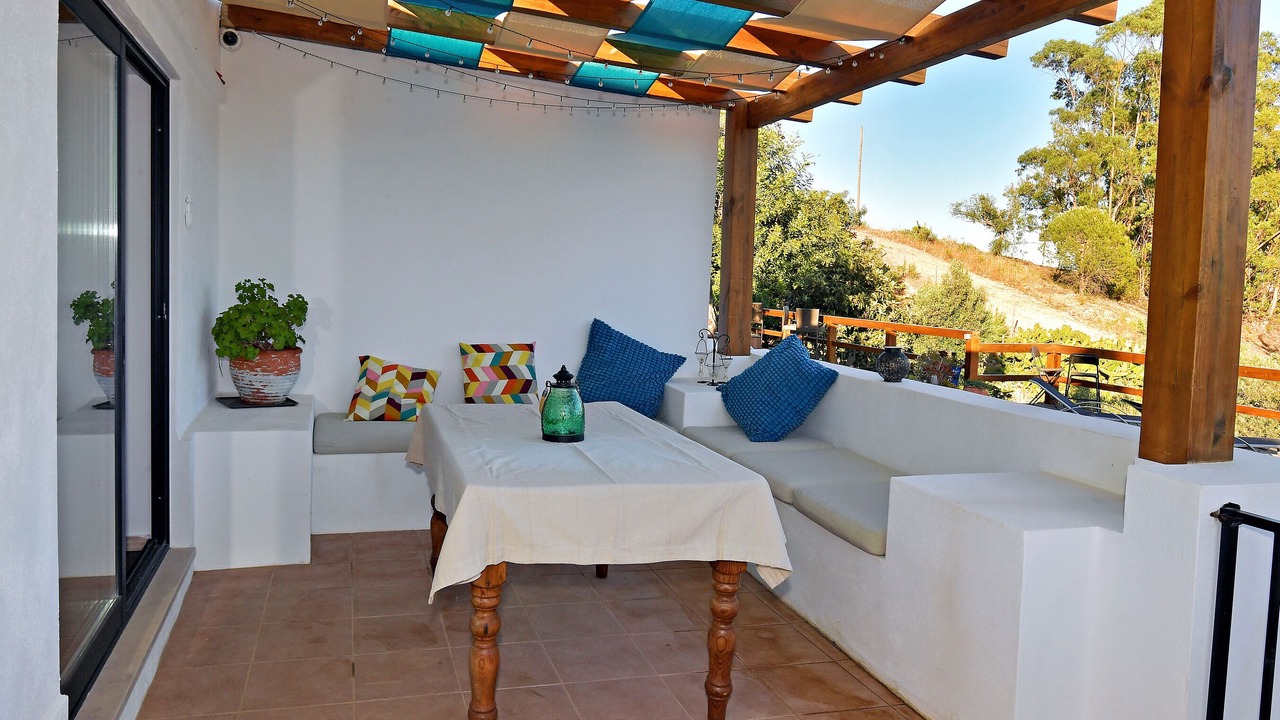 Photo of Patio Balcony in Santa Catarina da Fonte do Bispo
