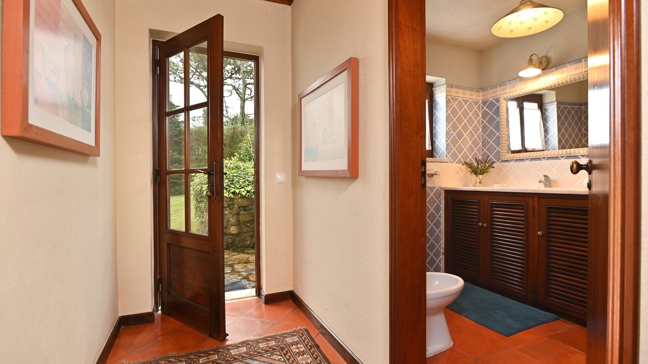 Photo of Bathroom in Monserrate