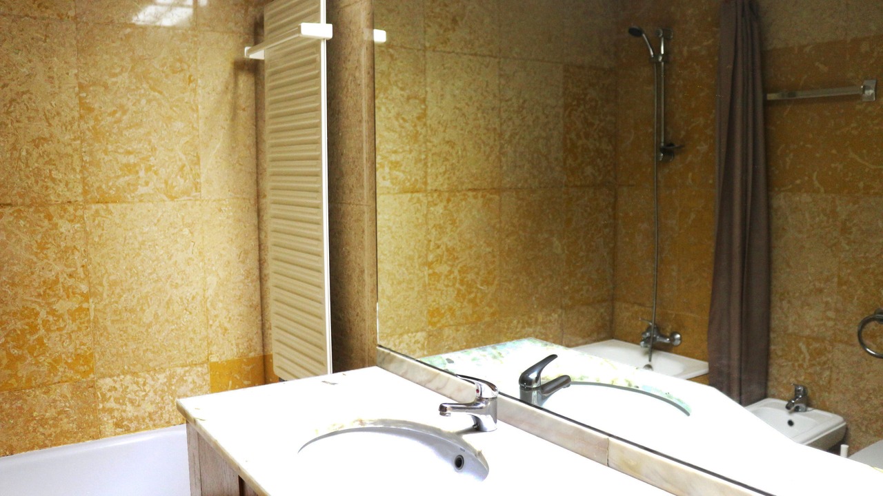 Photo of Bathroom in Leixões