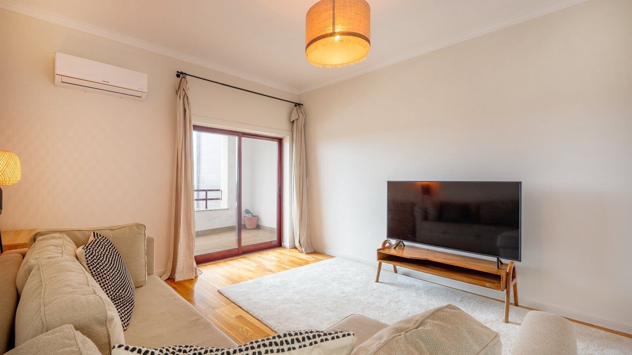 Photo of Livingroom in Charneca de Caparica e Sobreda