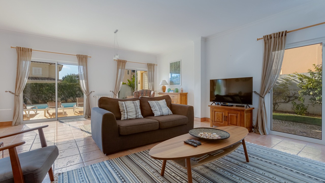 Photo of Livingroom in Albardeira