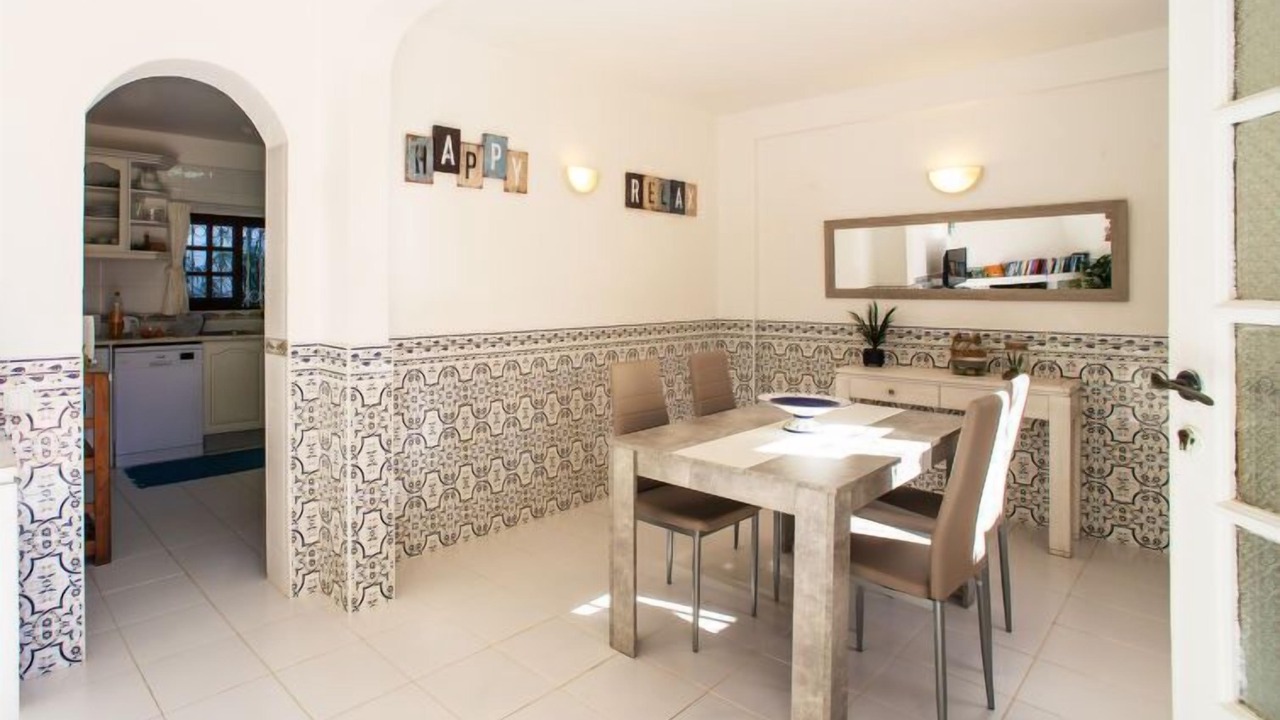 Photo of Bedroom in Alpouvar
