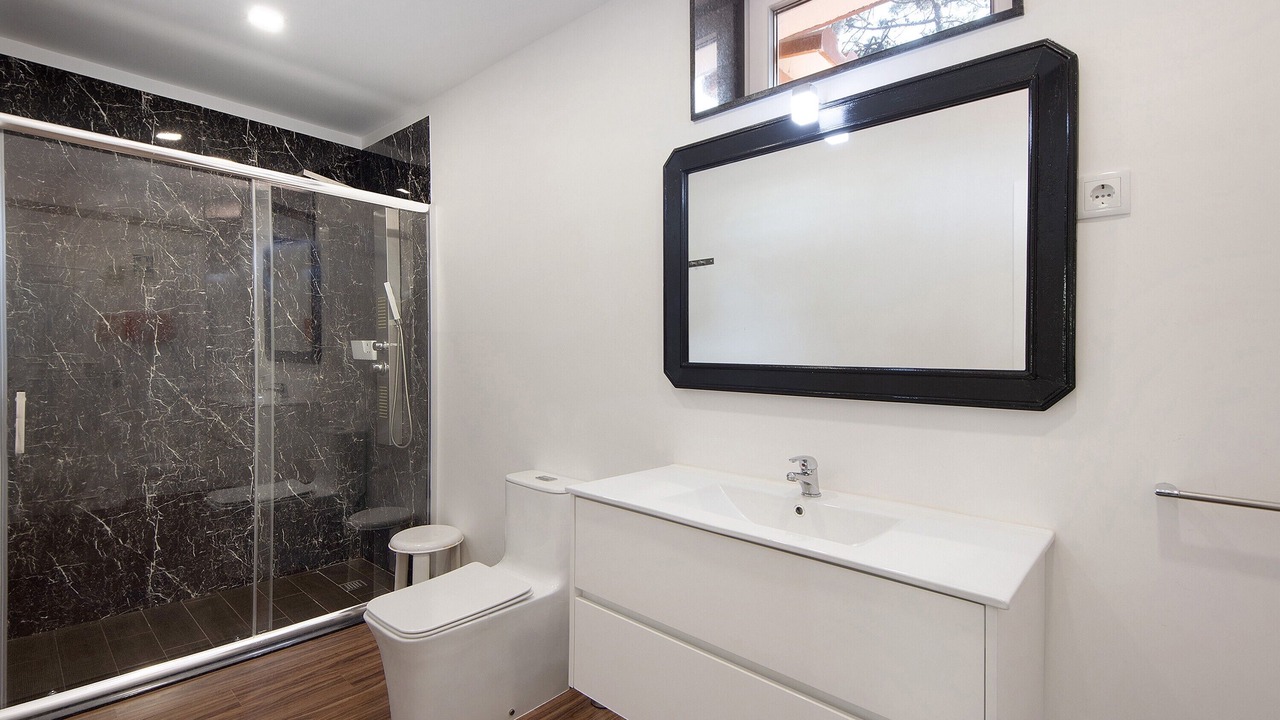 Photo of Bathroom in Esposende