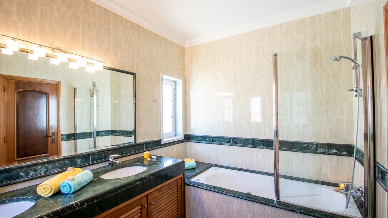 Photo of Bathroom in Sesmarias