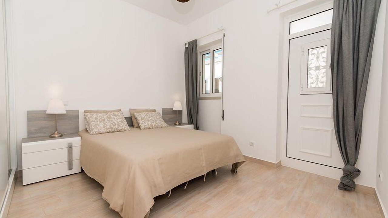 Photo of Bedroom in Fuseta