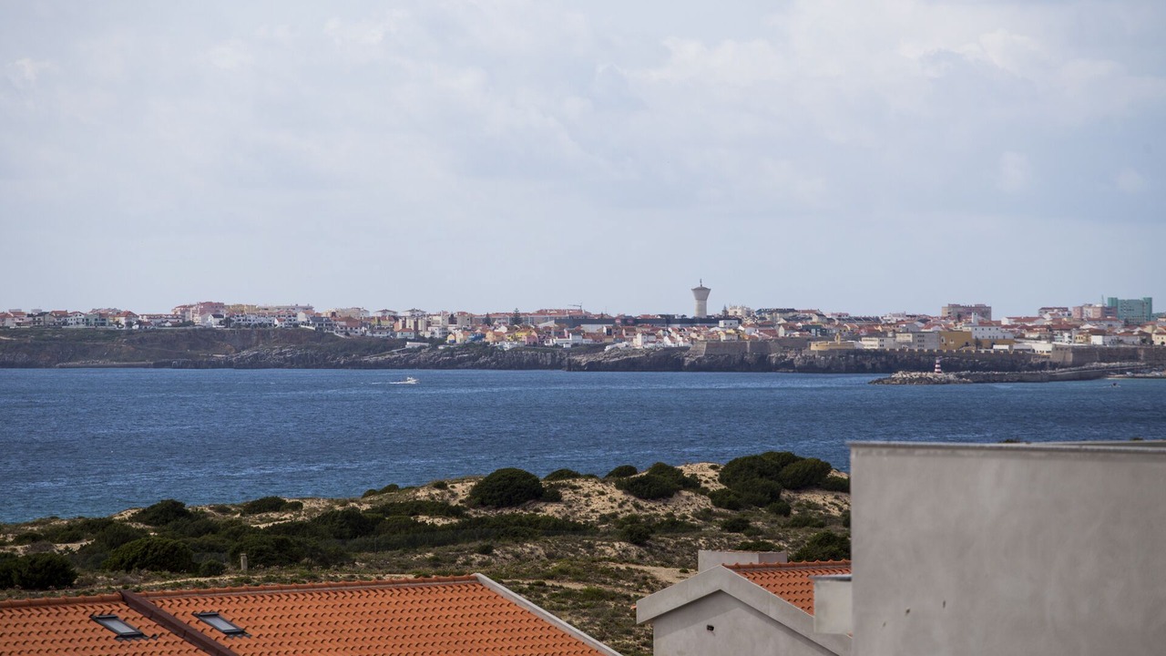Photo of Others in Peniche