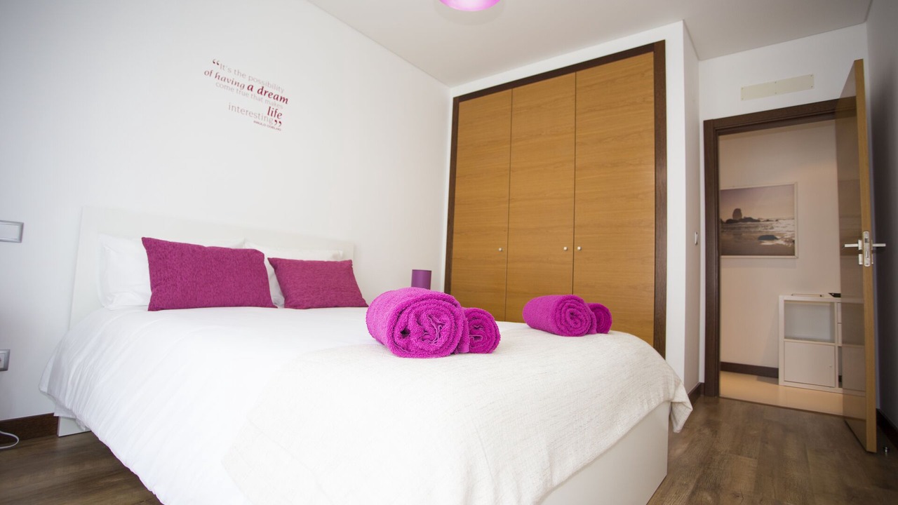 Photo of Bedroom in Peniche