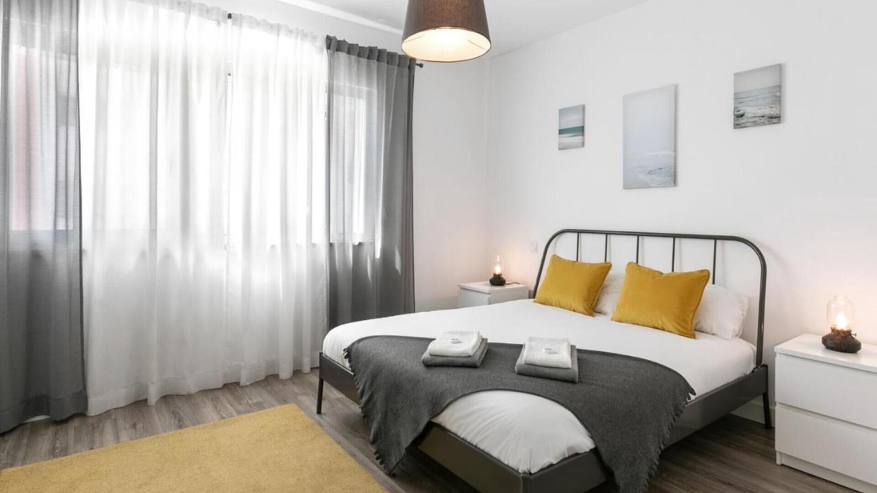 Photo of Bedroom in Peniche