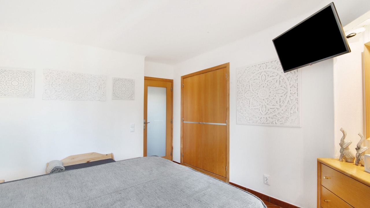 Photo of Bedroom in Alpouvar