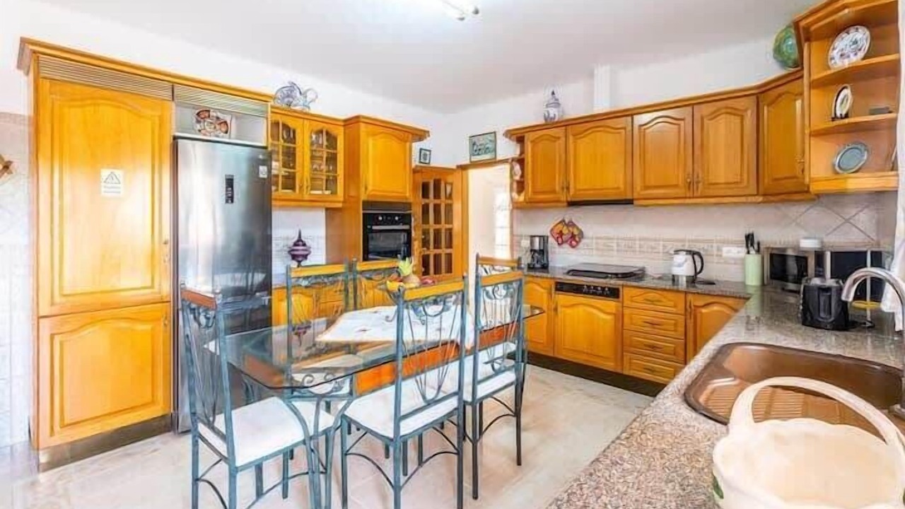 Photo of Kitchen in Estombar