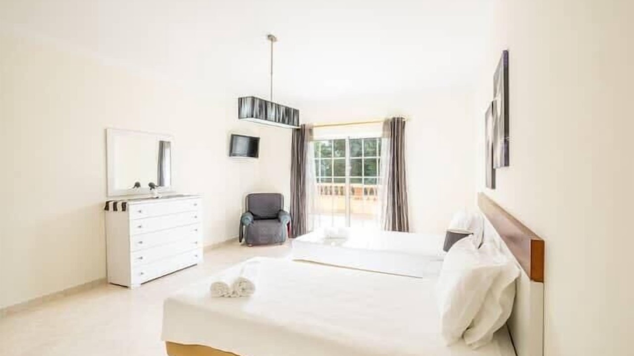 Photo of Bedroom in Estombar