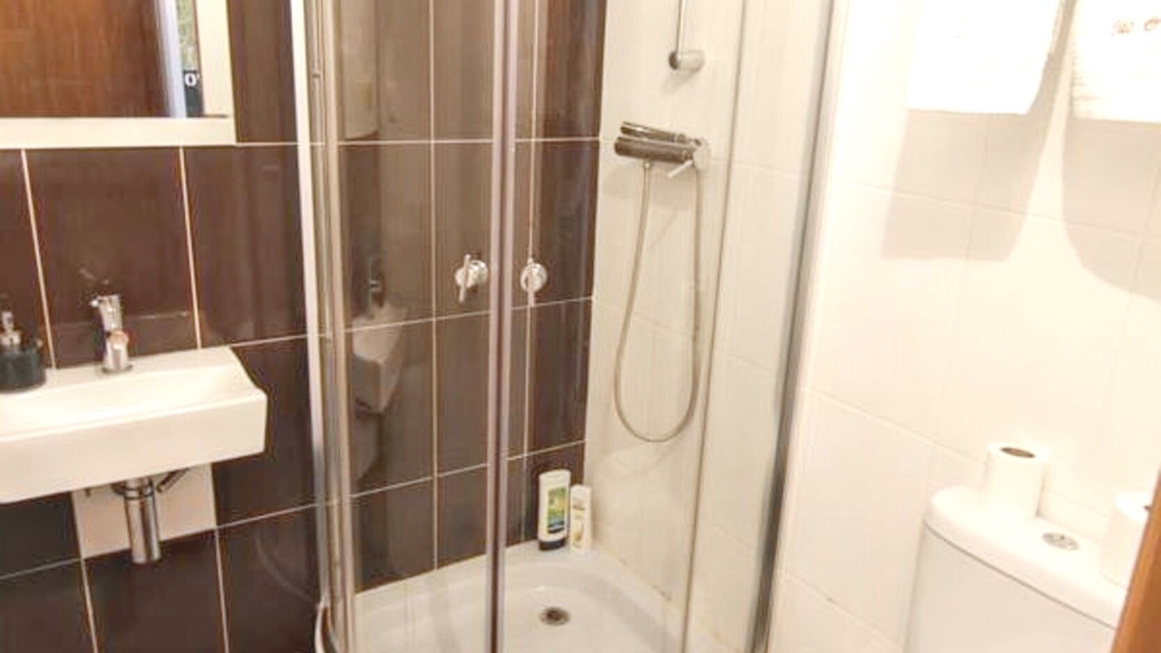 Photo of Bathroom in Mertola