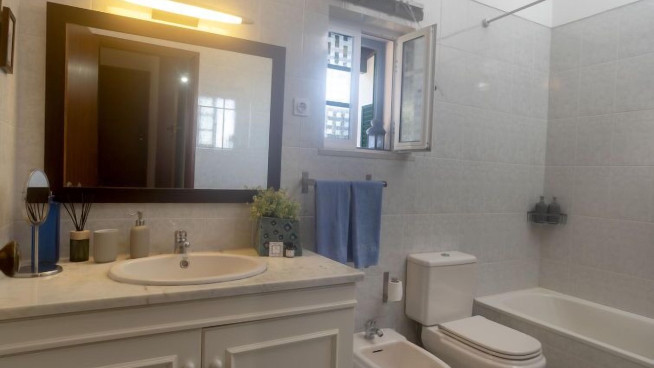 Photo of Bathroom in Castelo