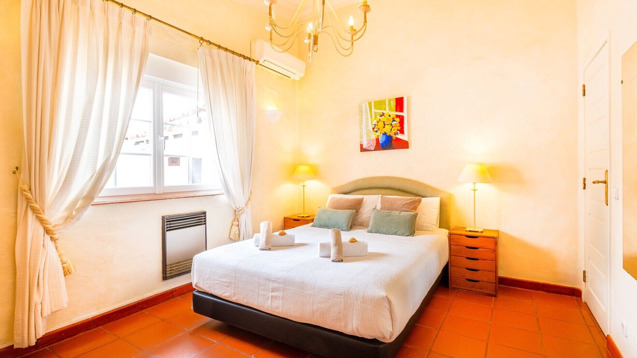 Photo of Bedroom in Alcalar