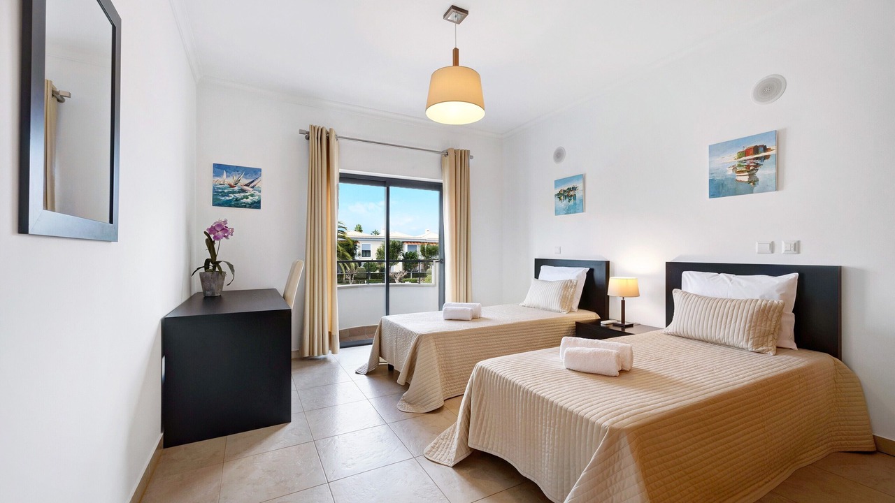Photo of Bedroom in Porto de Mos