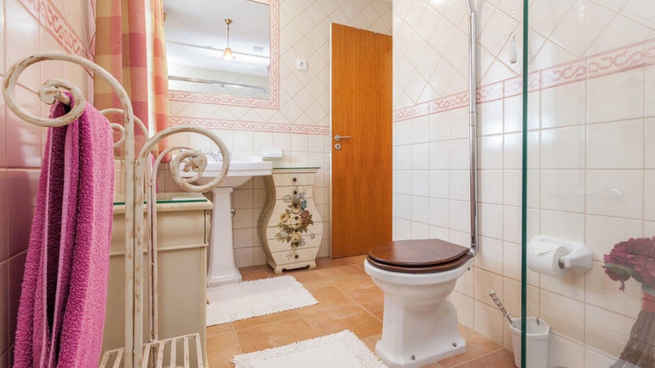 Photo of Bathroom in Amares