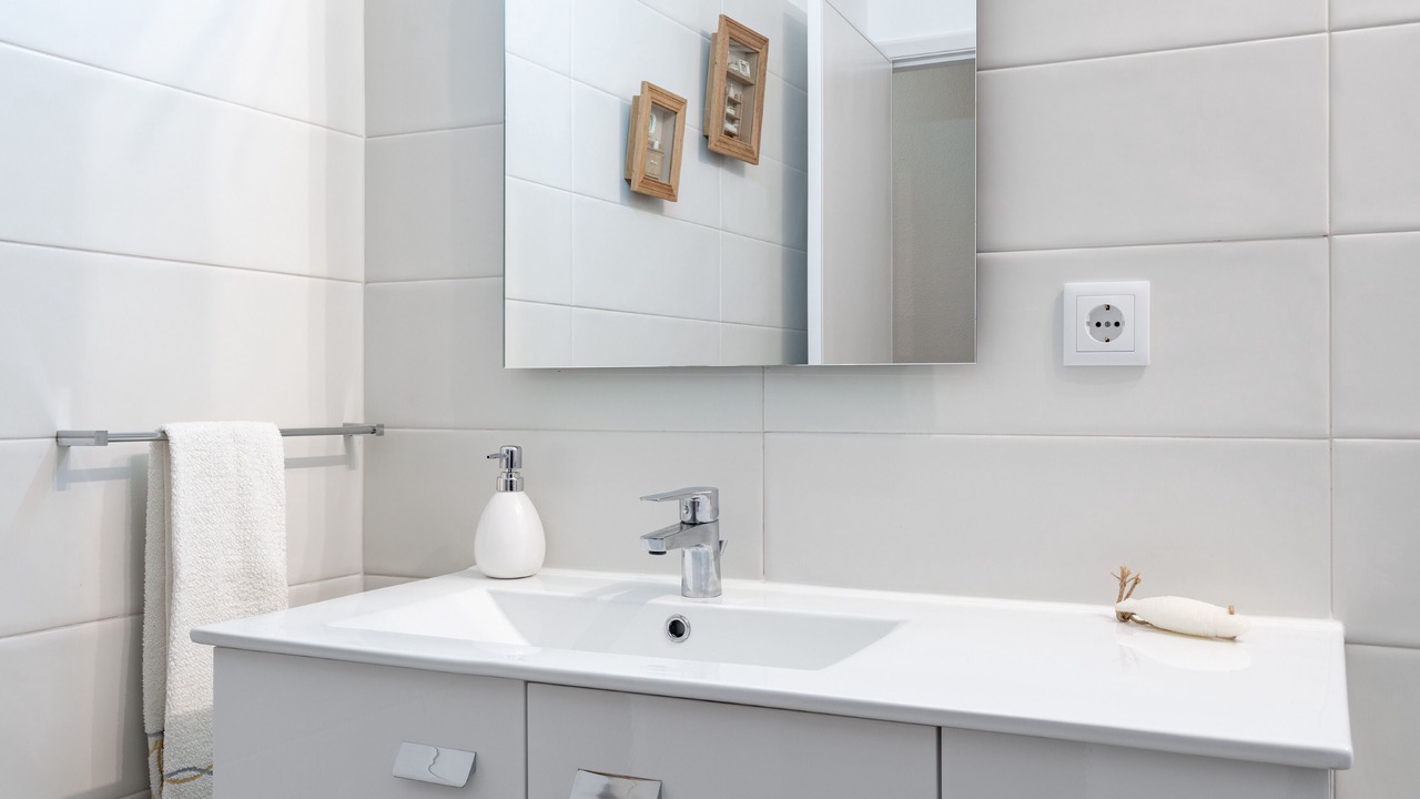 Photo of Bathroom in Paranhos