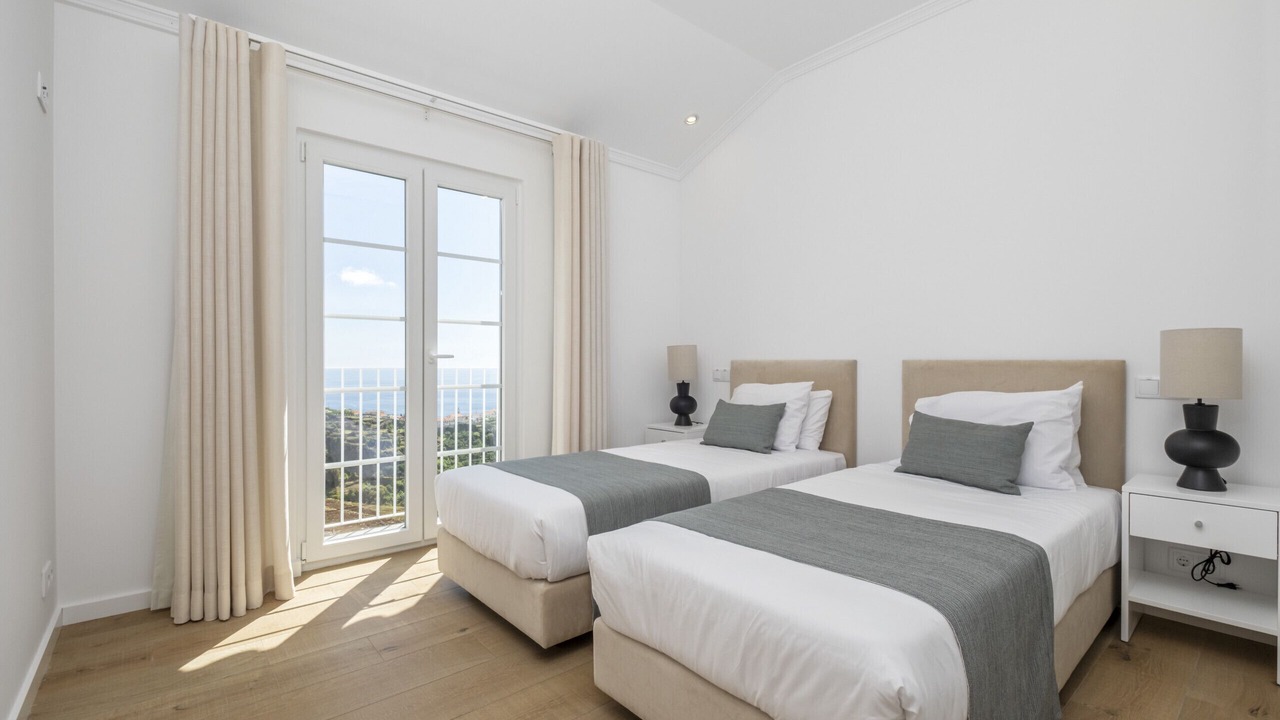 Photo of Bedroom in Canhas