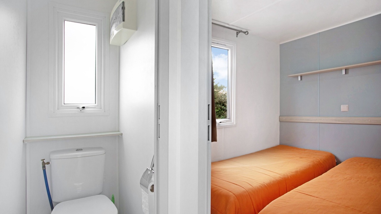Photo of Bathroom in Burinhosa