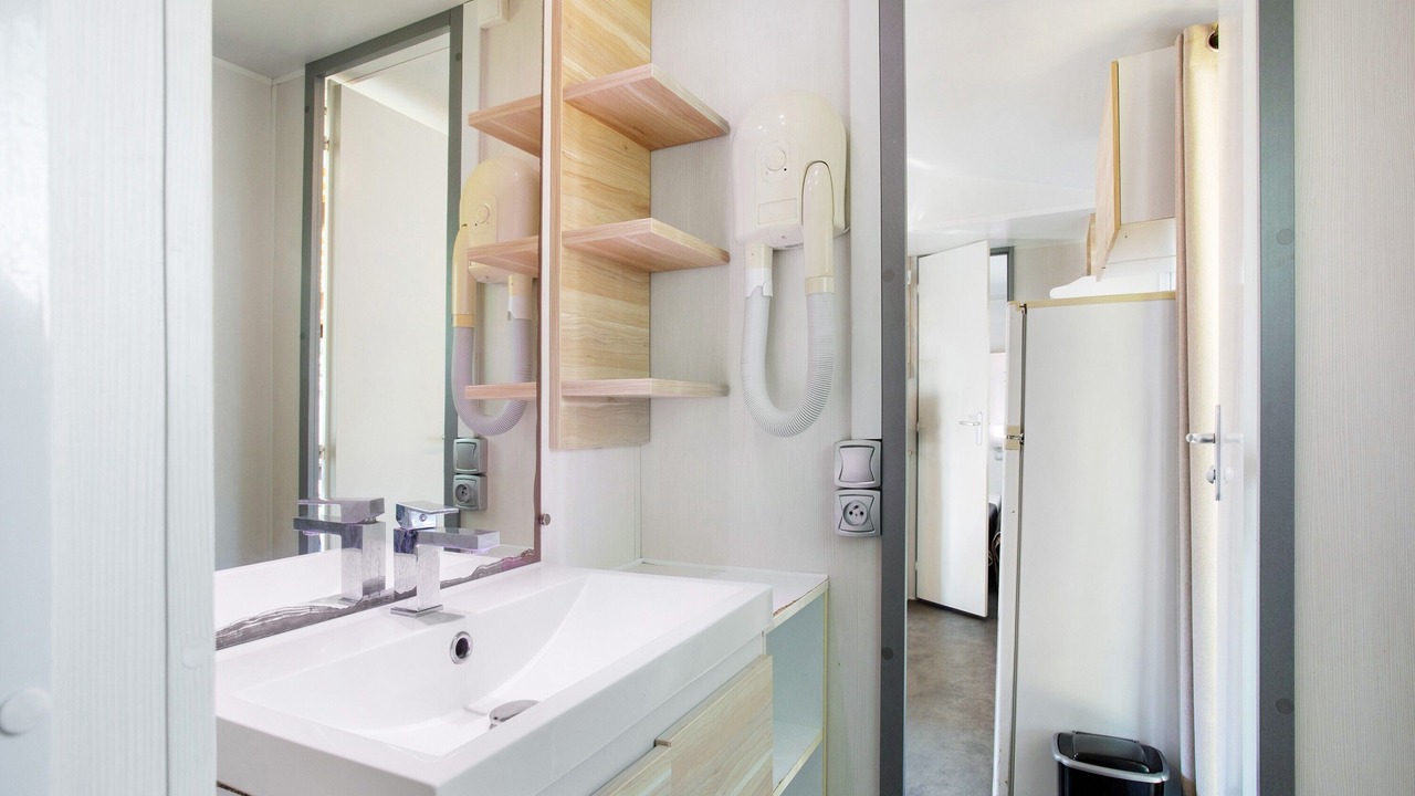 Photo of Bathroom in Burinhosa