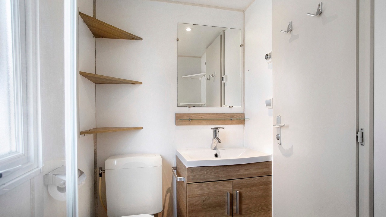 Photo of Bathroom in Burinhosa