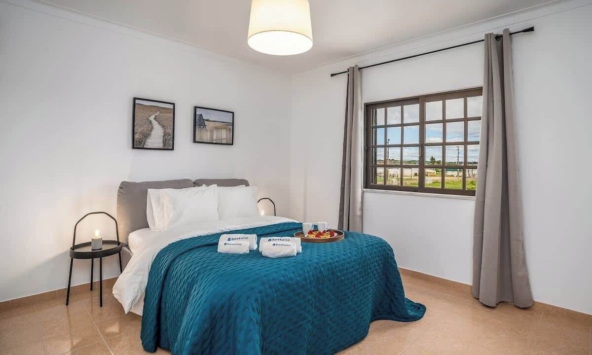 Photo of Bedroom in Lagoa e Carvoeiro
