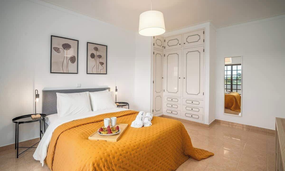 Photo of Bedroom in Lagoa e Carvoeiro