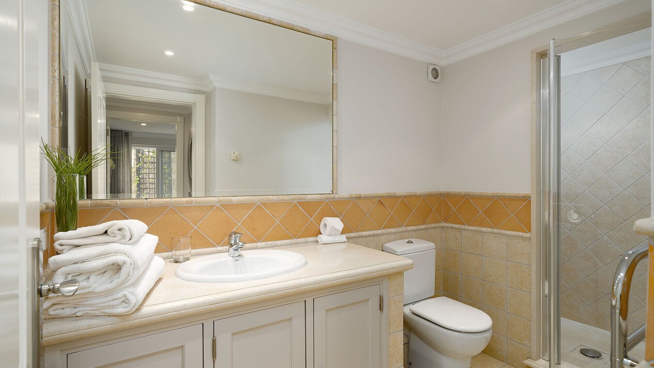 Photo of Bathroom in Almancil