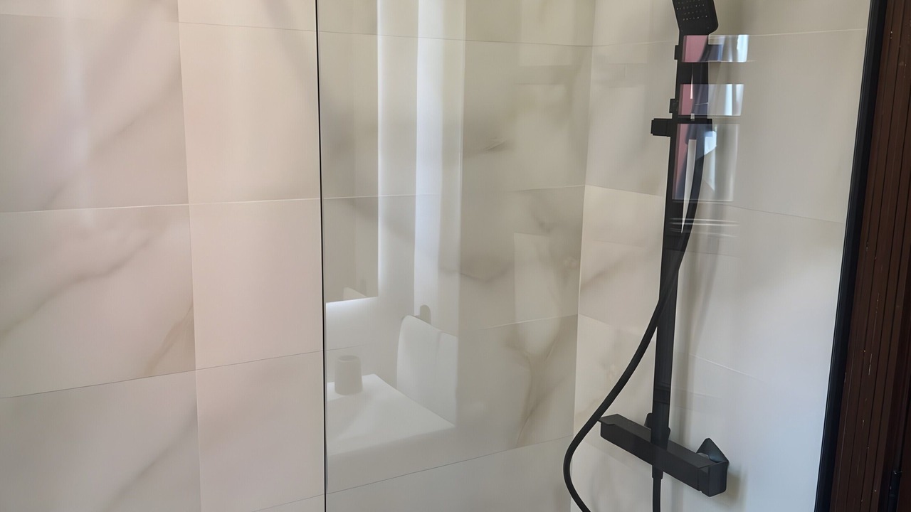 Photo of Bathroom in Lordelo do Ouro e Massarelos