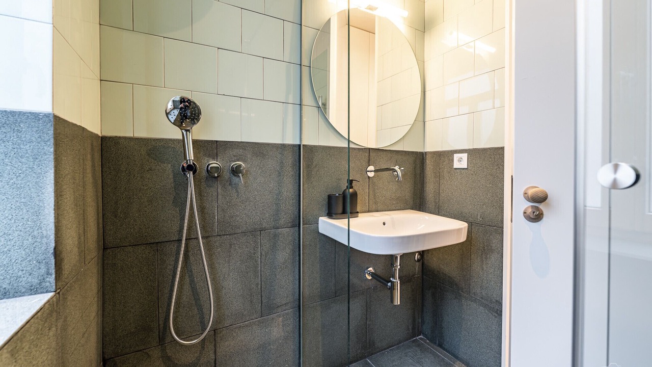 Photo of Bathroom in Paranhos