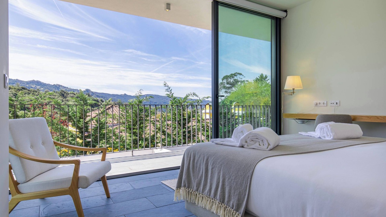 Photo of Bedroom in Varzea de Sintra