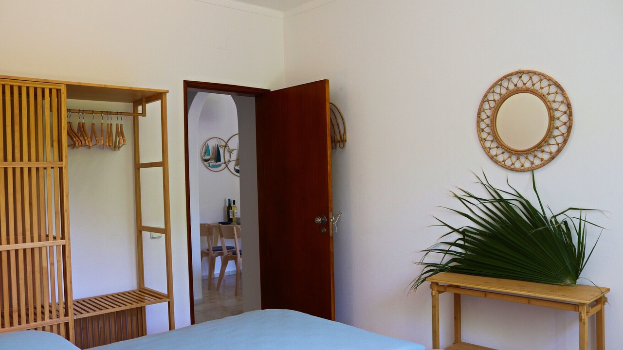 Photo of Bedroom in Alporchinhos