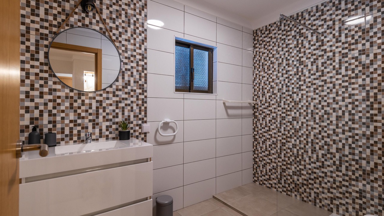 Photo of Bathroom in Correeira
