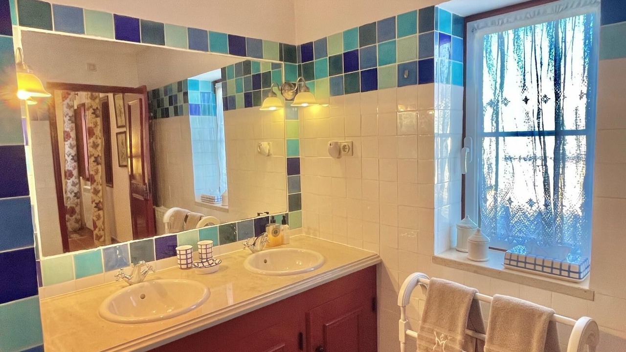 Photo of Bathroom in Grandola