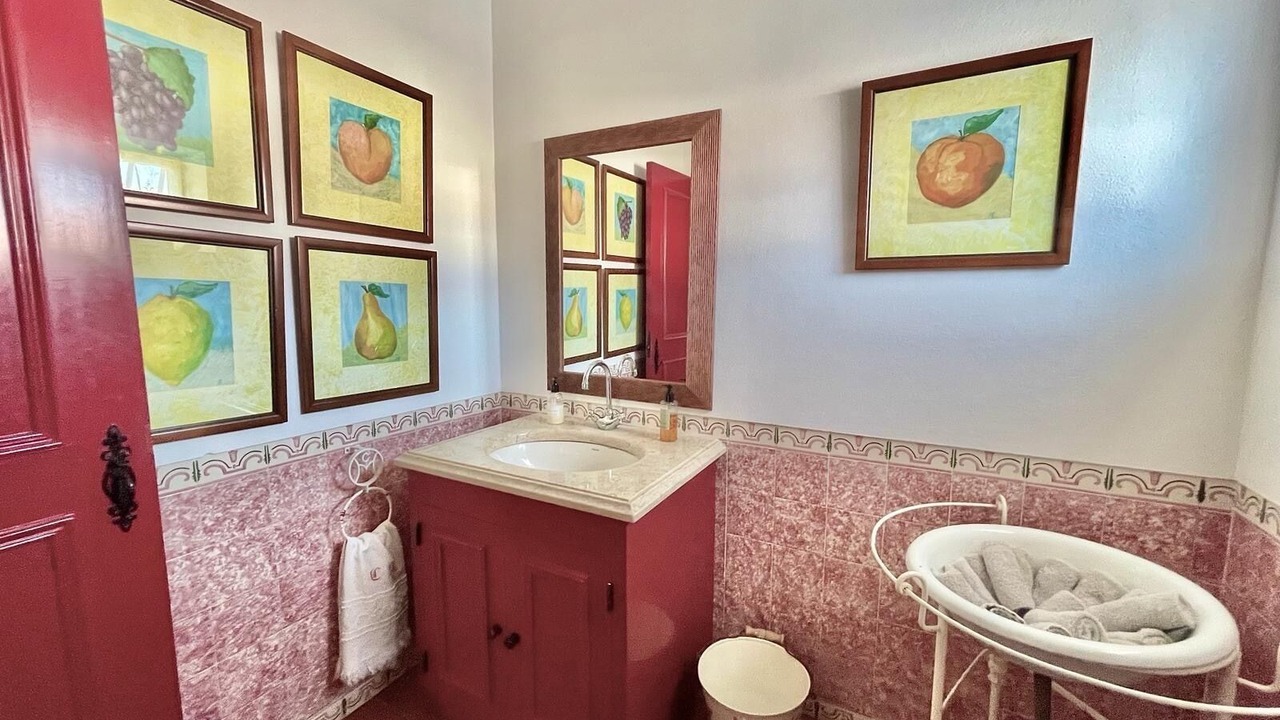 Photo of Bathroom in Grandola