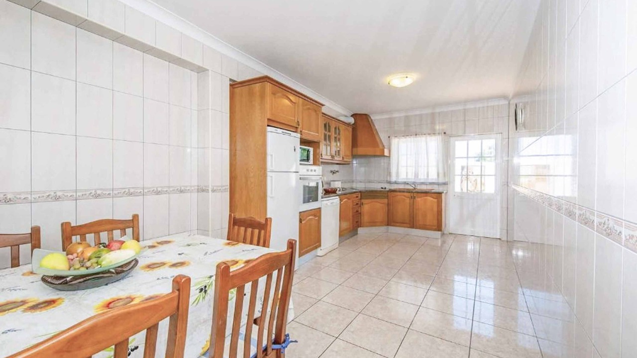 Photo of Kitchen in Caramujeira