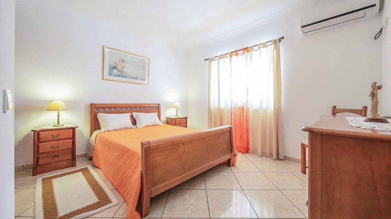 Photo of Bedroom in Caramujeira